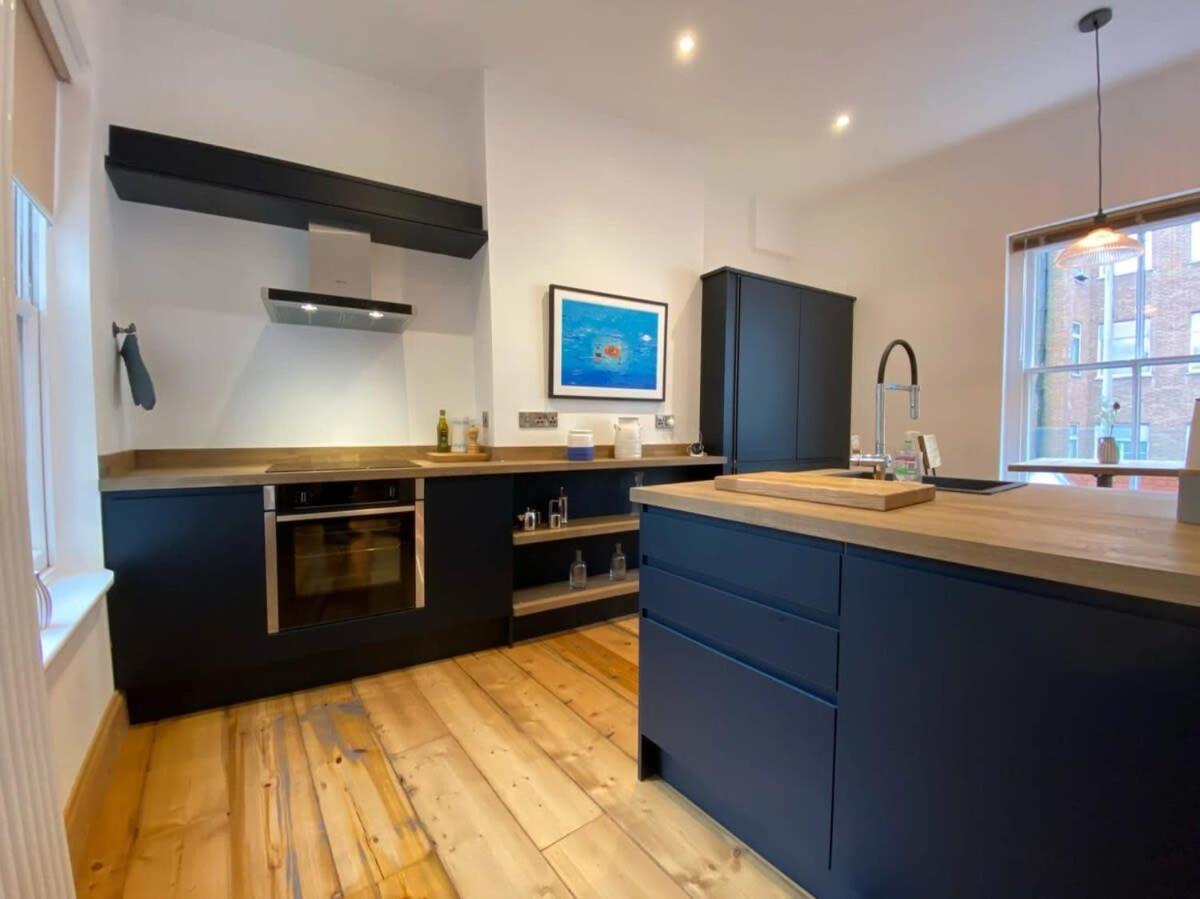 Spacious Norwich Lanes Apartment With Roof Terrace Exterior photo